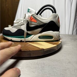 Size 7  Air Max Correlate White Black New Green